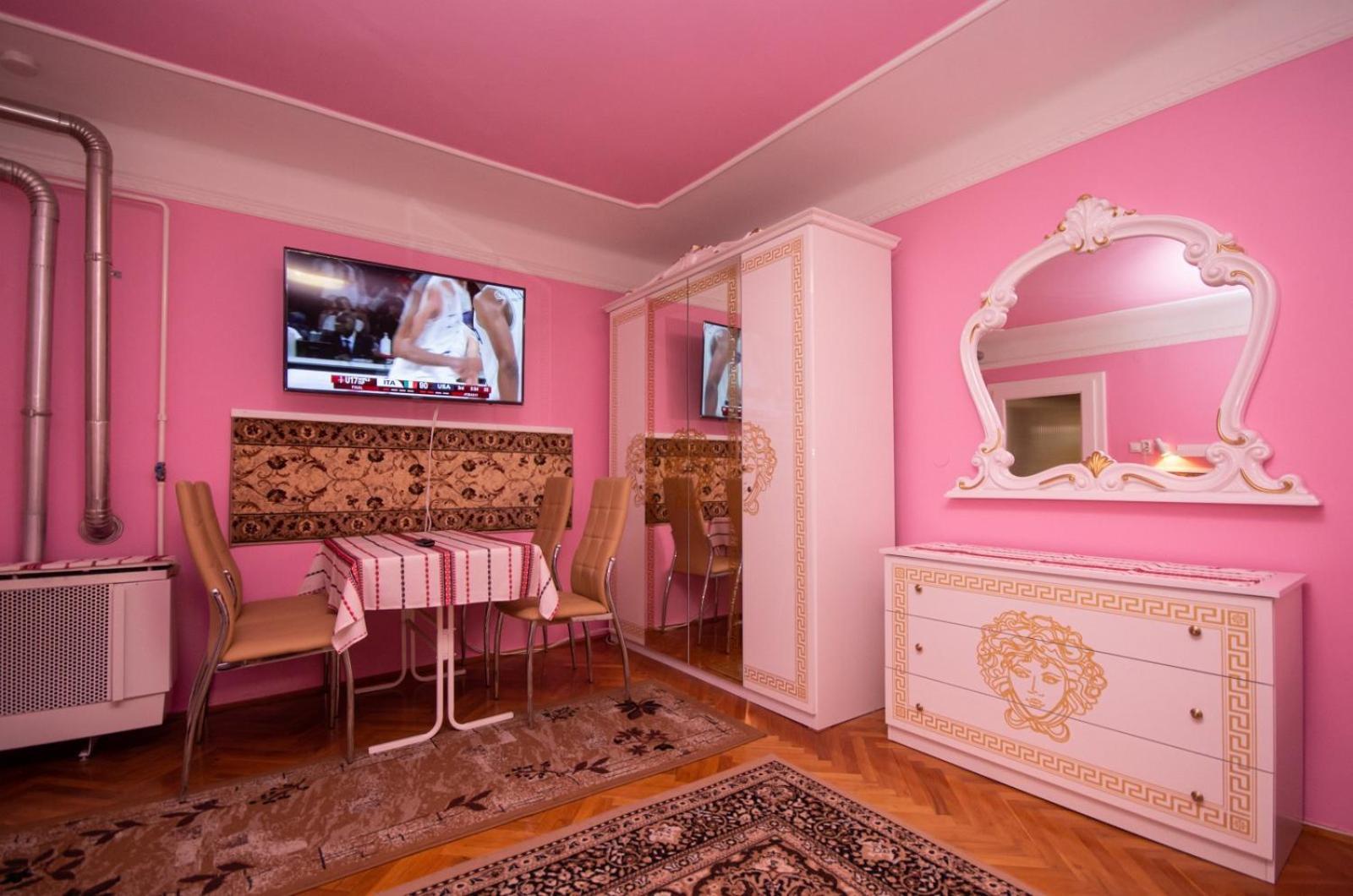 Amalia Apartman Gyula Exterior photo